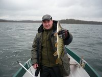 Andre mit Hecht-02.jpg