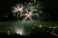 Feuerwerk-bei-Rhein-in-Flammen.jpg