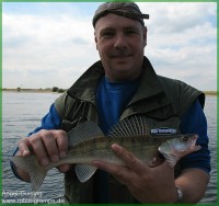 Guiding Rhein1.Zander Eric.jpg