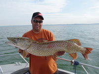 Hecht 1,07 & 17 Pfund - Kopie.JPG