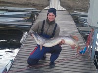 hecht 123cm 28 pfund 15.10.20111.jpg